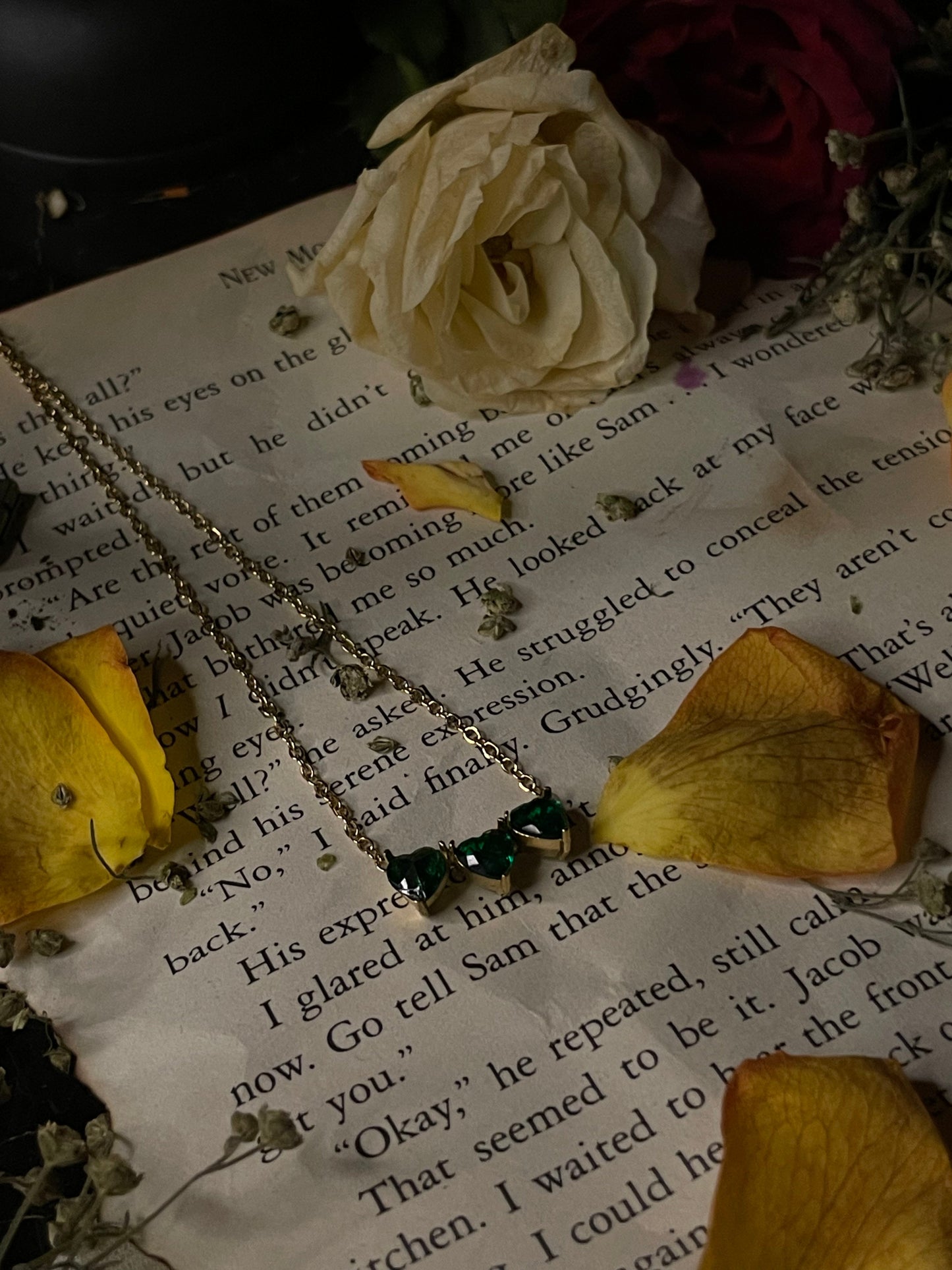 Amoura Émeraude Pendant