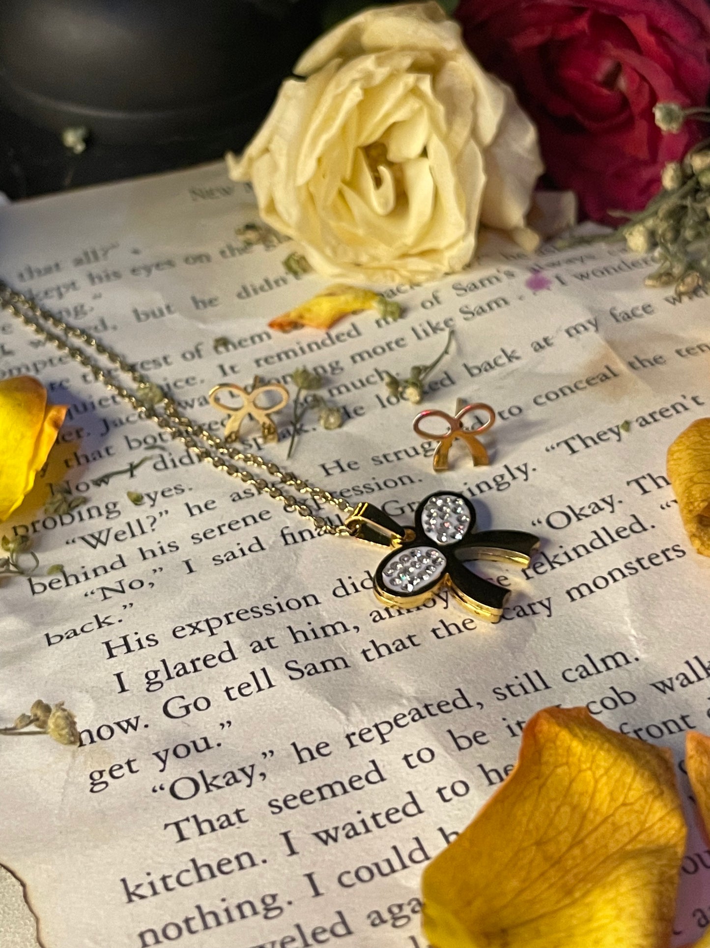 Tied with Love Set