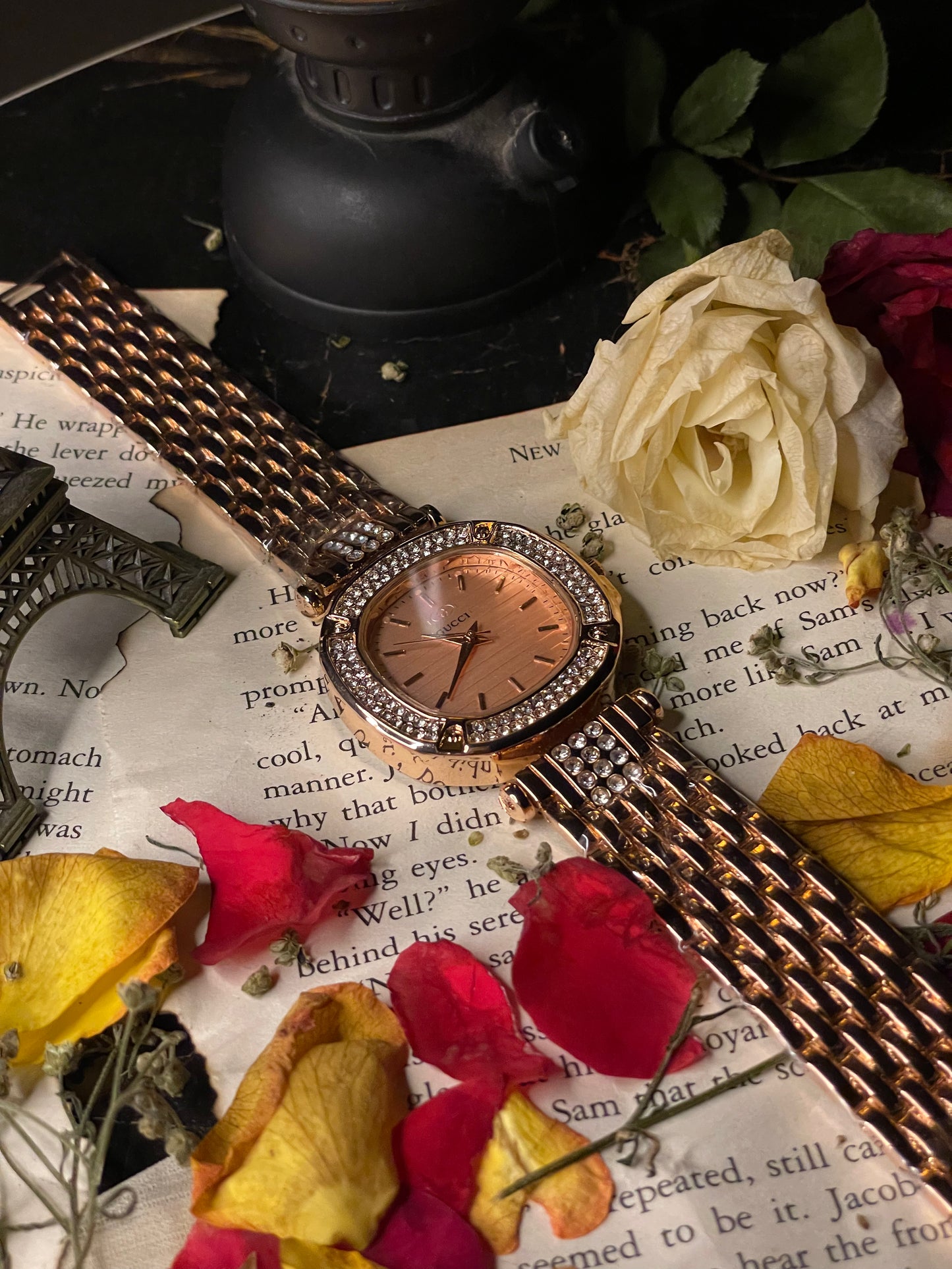 Gucci Rose Gold- Diamond Dial (Chain-Strap)