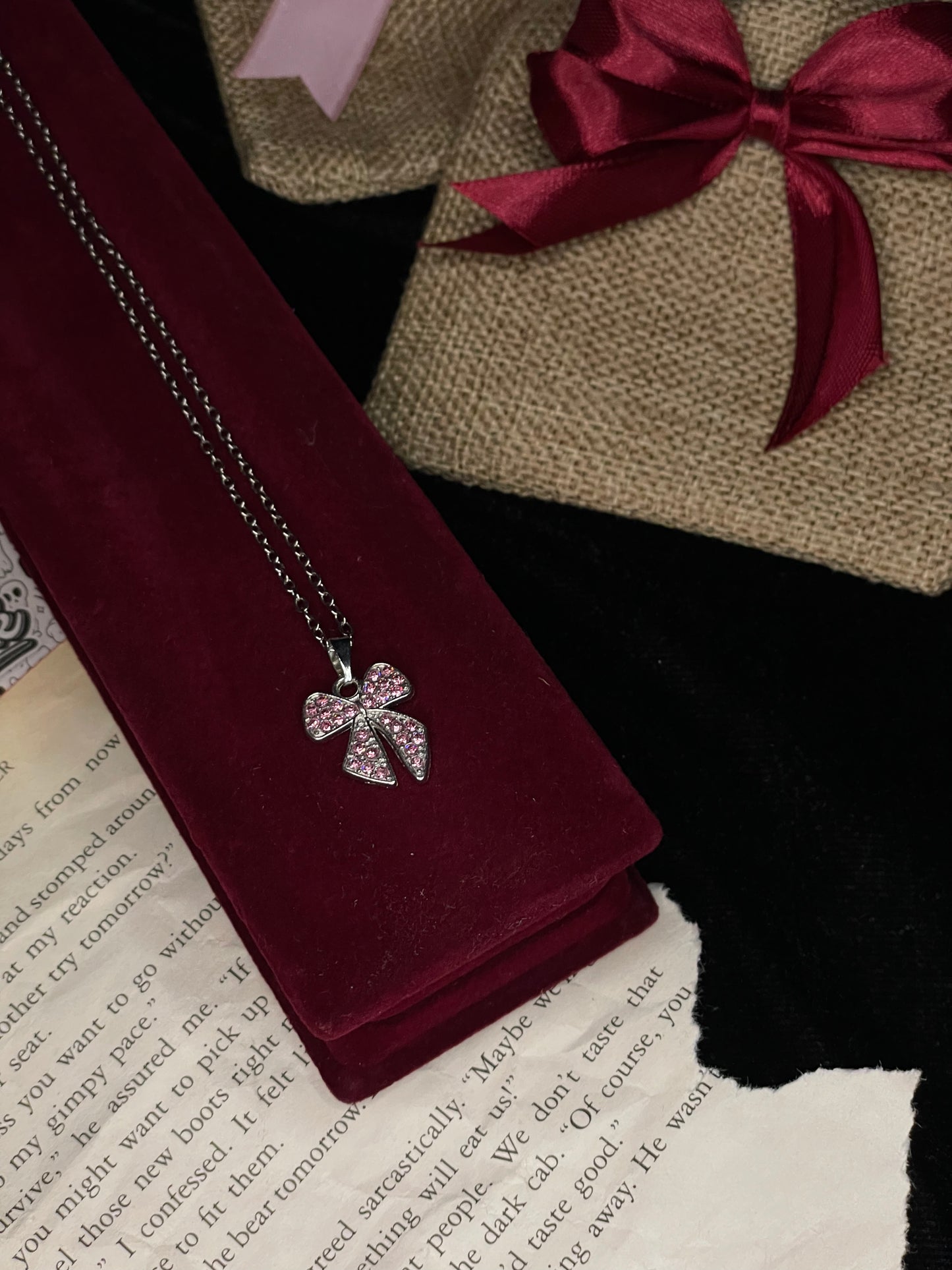 Crystal Bow Necklace (Silver&Pink)