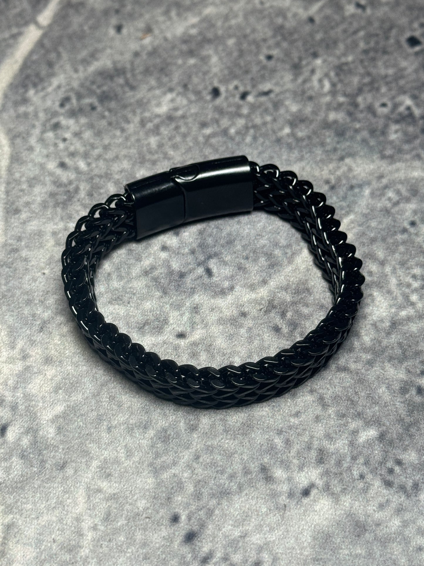 Onyx Stealth Double-Row Wheat Chain Bracelet