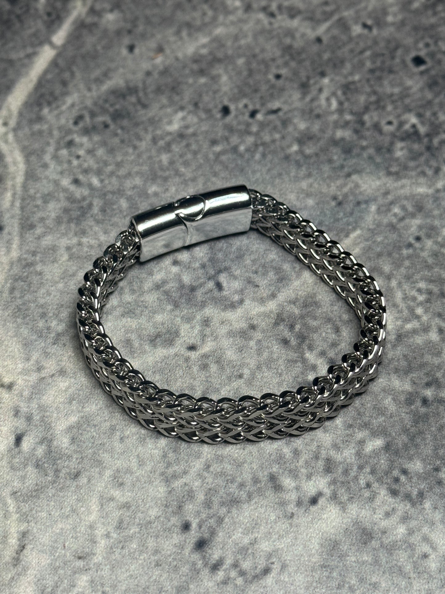 Onyx Stealth Double-Row Wheat Chain Bracelet