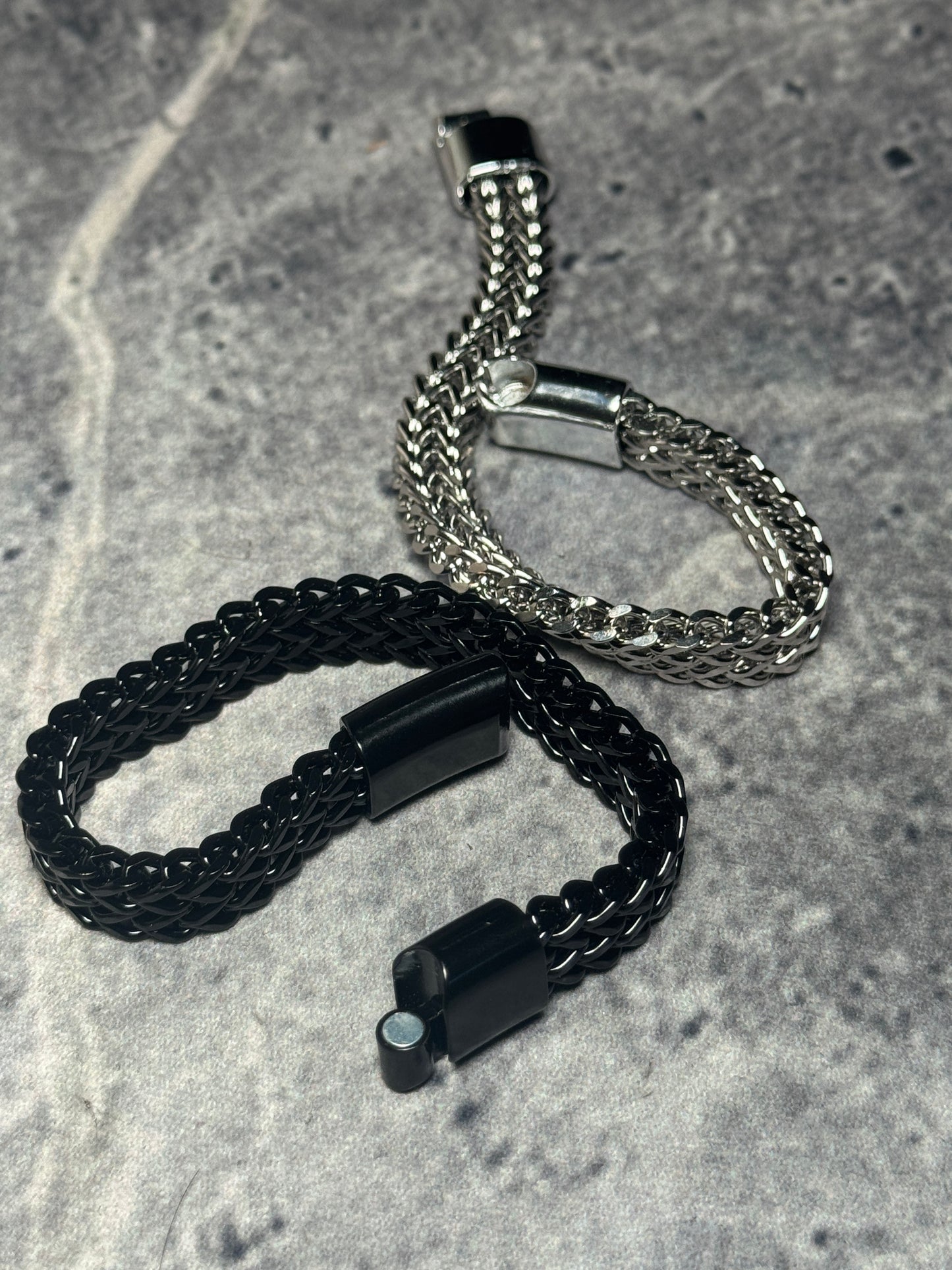 Onyx Stealth Double-Row Wheat Chain Bracelet