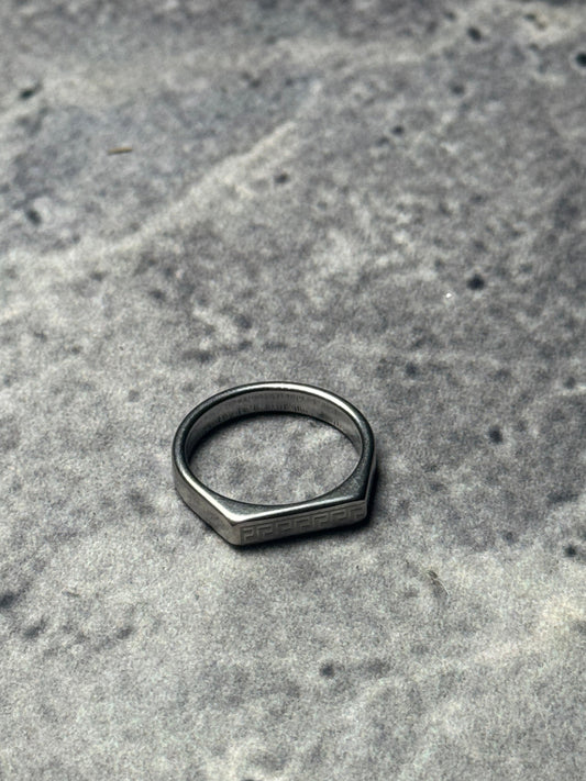 Slim Minimalist Ring