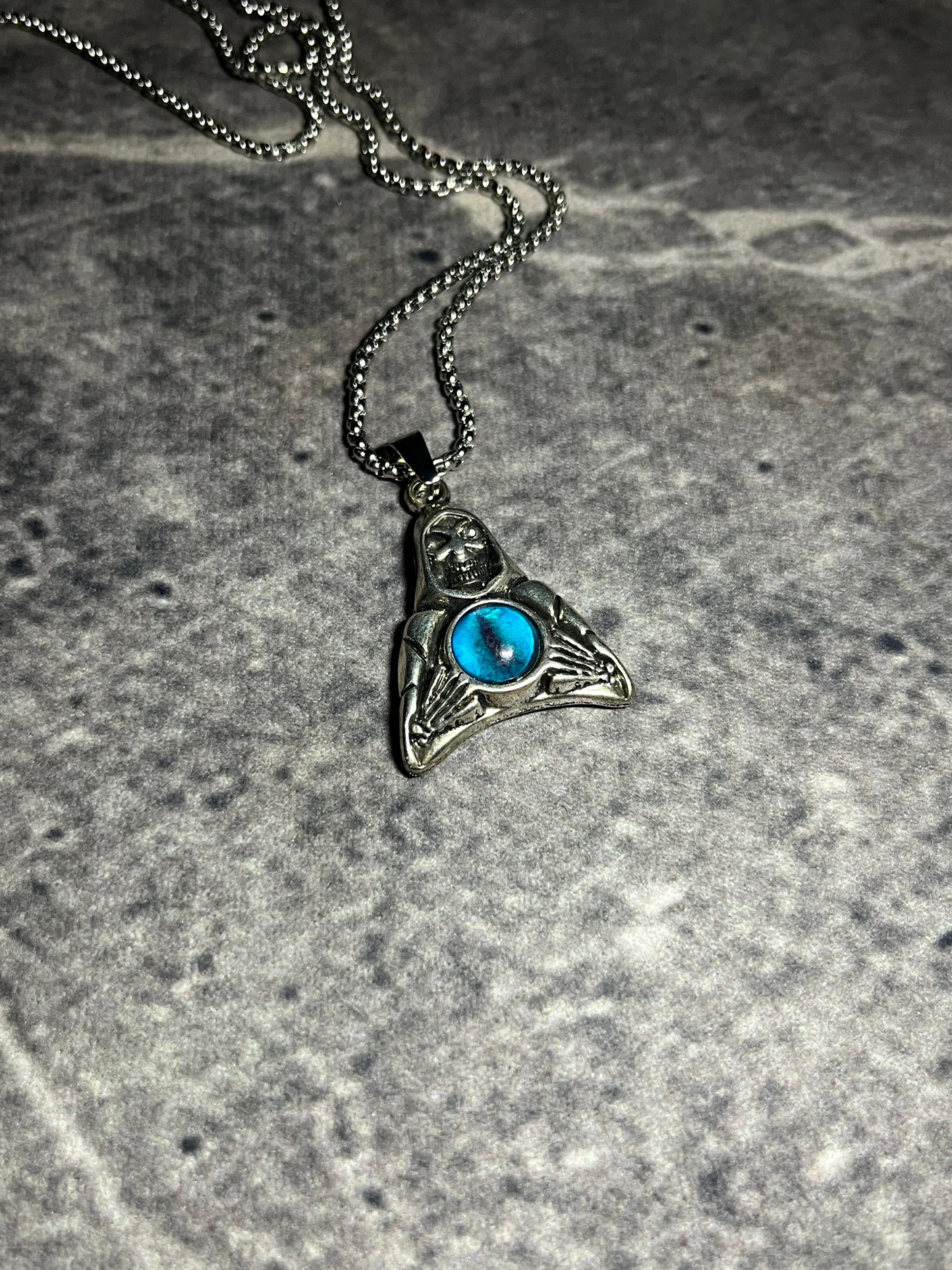 Guardian of the Abyss – Reaper’s Eye Pendant